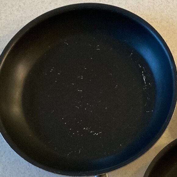 Wearever Aluminum Frying Pans set of 2 Vintage - Picture 7 of 11